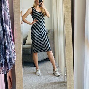 Mossimo Bodycon Striped Midi Dress Size S